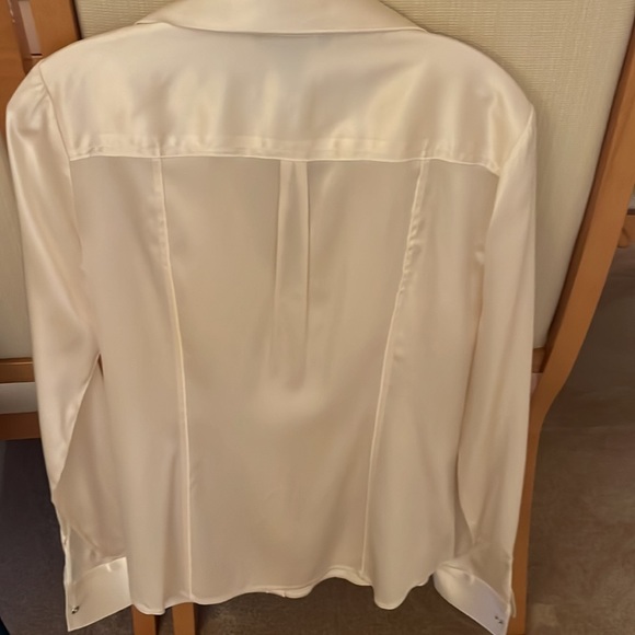 White House Black Market, Silk Bouse, Size 10, Color Cream - Picture 5 of 6
